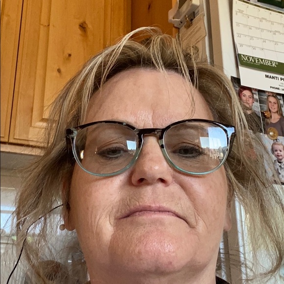 Meet your Posher, Judi - Picture 1 of 1